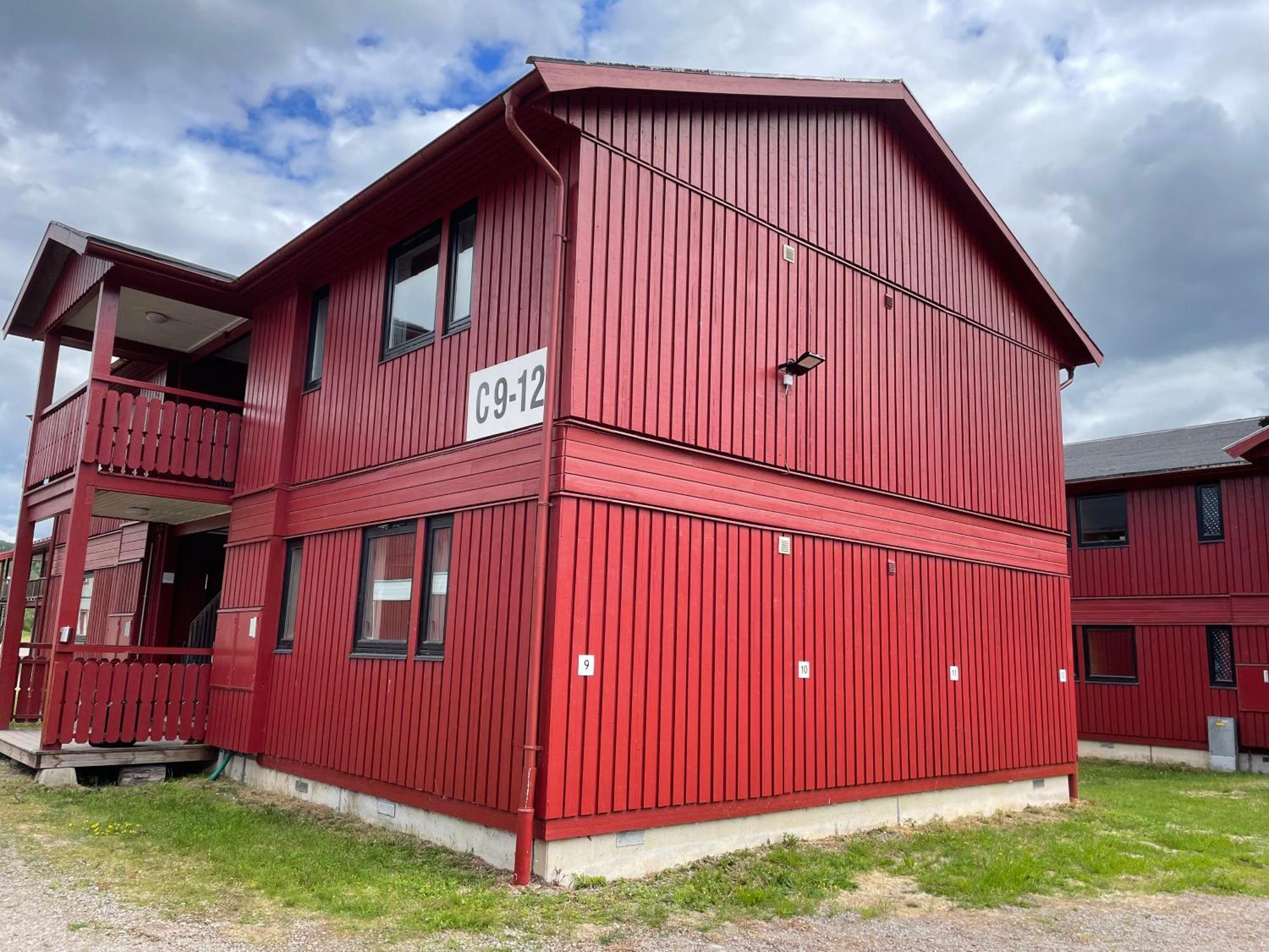 Lassiebyn 10 Entire Apartment With Parking & Kitchen Branäs Eksteriør bilde