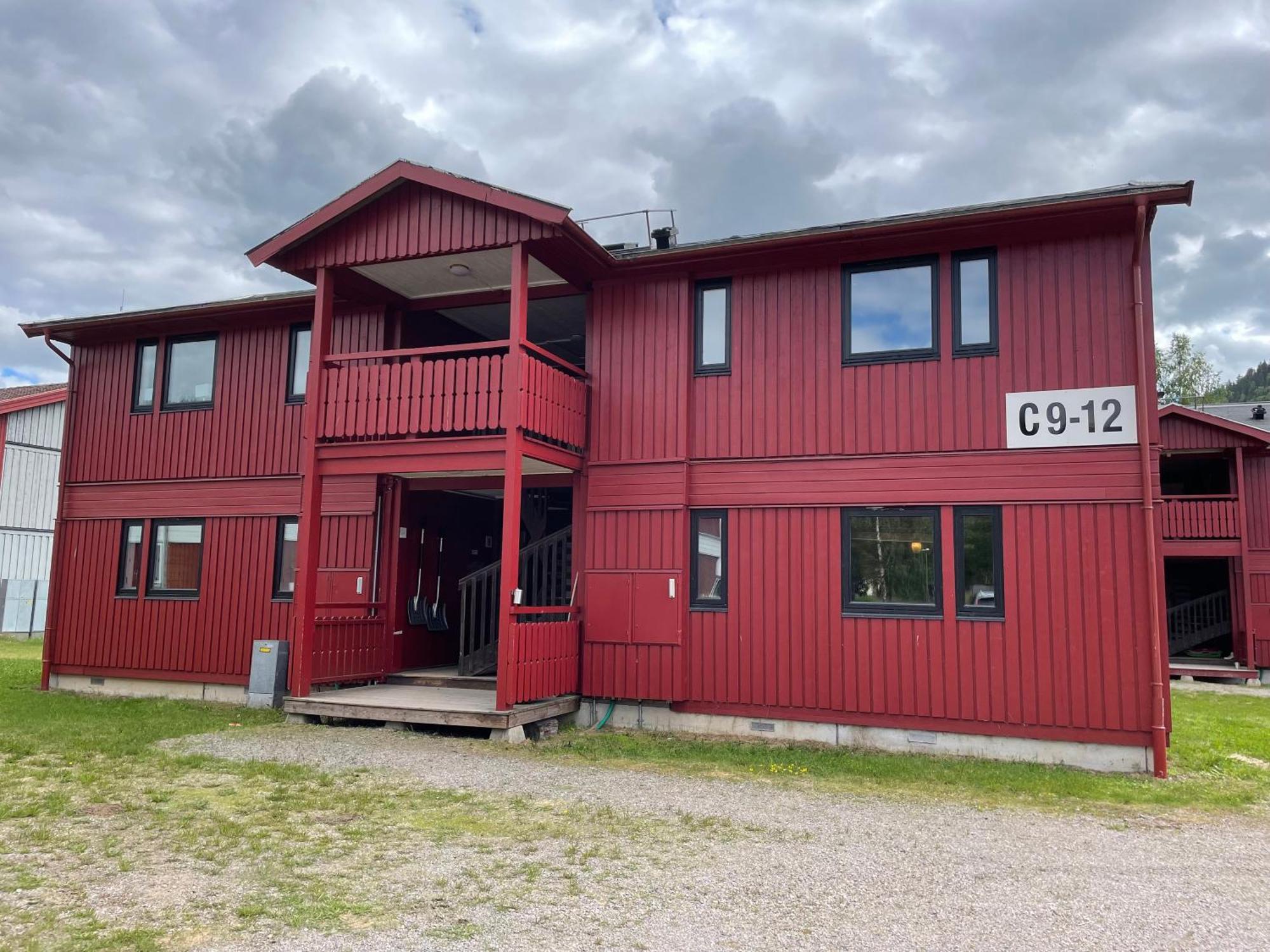 Lassiebyn 10 Entire Apartment With Parking & Kitchen Branäs Eksteriør bilde